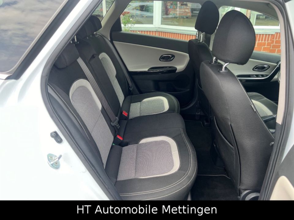 Kia Ceed Sportswagon Spirit AHK*KLIMA*LED*KAMERA*NAVI in Mettingen