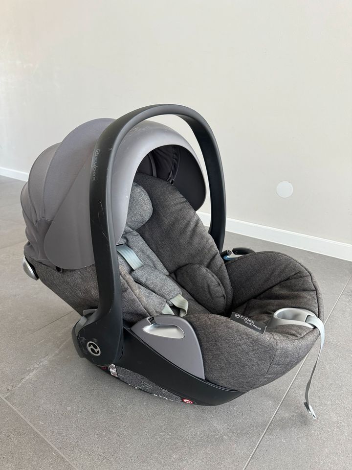 Cybex Cloud Q Platinum Babyschale in Bremerhaven