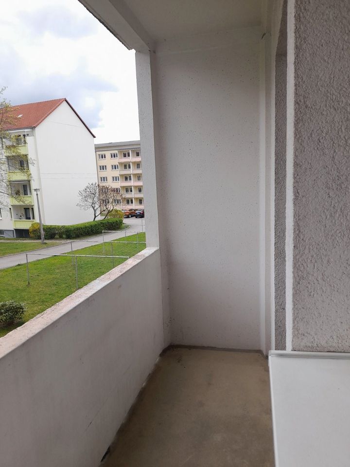 Helle 4 Raumwohnung mit Balkon in Kamenz