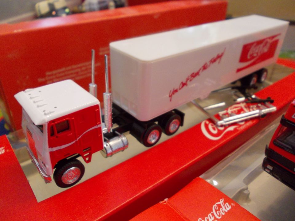 COCA COLA Lkw #Renault , White, Volvo #Albedo #1:87 Originalverp. in Dortmund