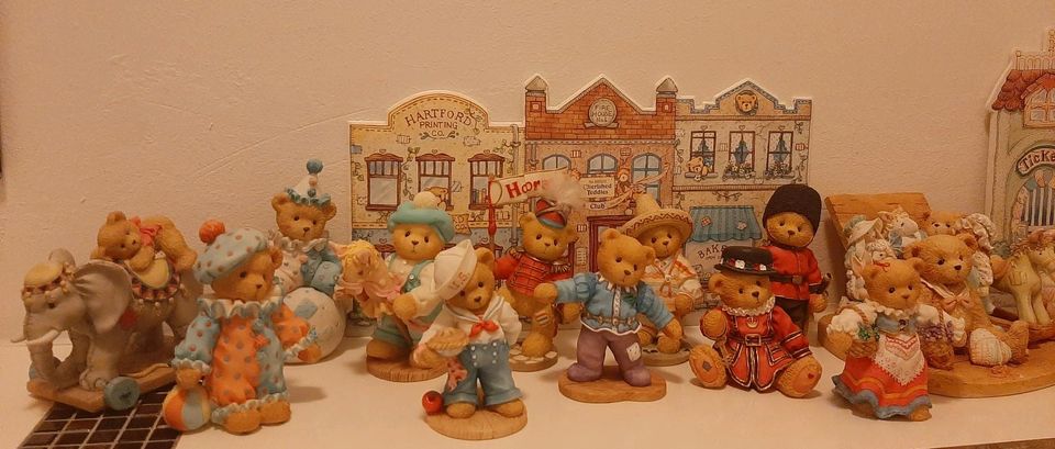 Cherished Teddies Zertifikaten große Sammlung in Hamburg