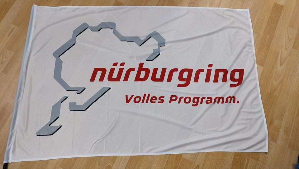 Nürburgring Fahne in Olpe