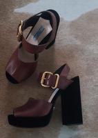 Prada sandalen  high heels Plateaus Nordrhein-Westfalen - Drolshagen Vorschau