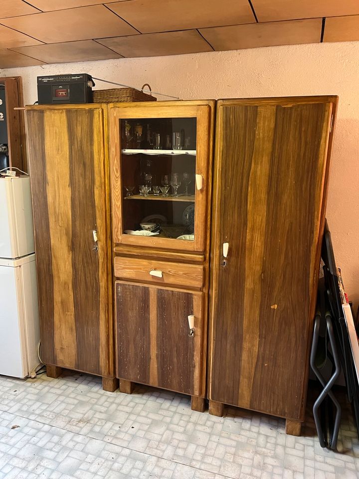 Küchenbuffet Küchenschrank Nussbaum Vintage 20er in Niemberg