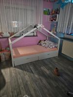 Bett 200x100( kinder Bett ) mit Matratze und 2 Schubladen Niedersachsen - Emden Vorschau