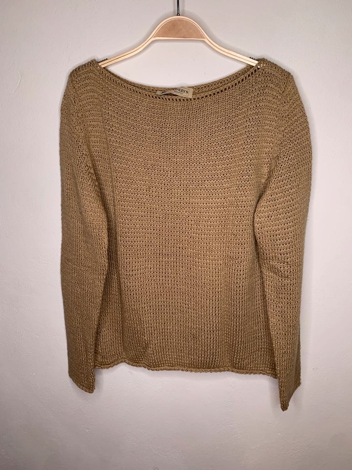 Conleys Strickpullover in Hünxe