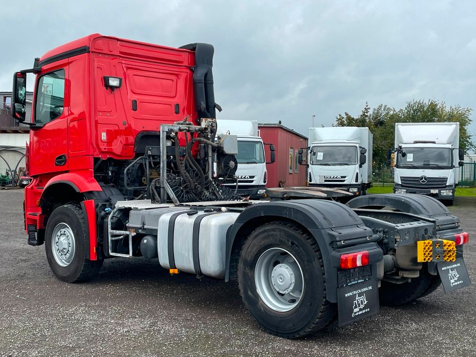 Mercedes-Benz Arocs 2051 4x4 HAD Kipphydraulik 1. Hand 143TKM in Sottrum