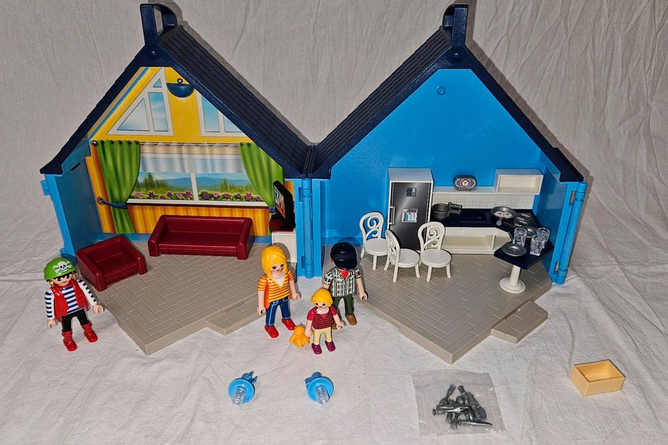 Playmobil Aufklapp-Ferienhaus 70219 in Dahlewitz