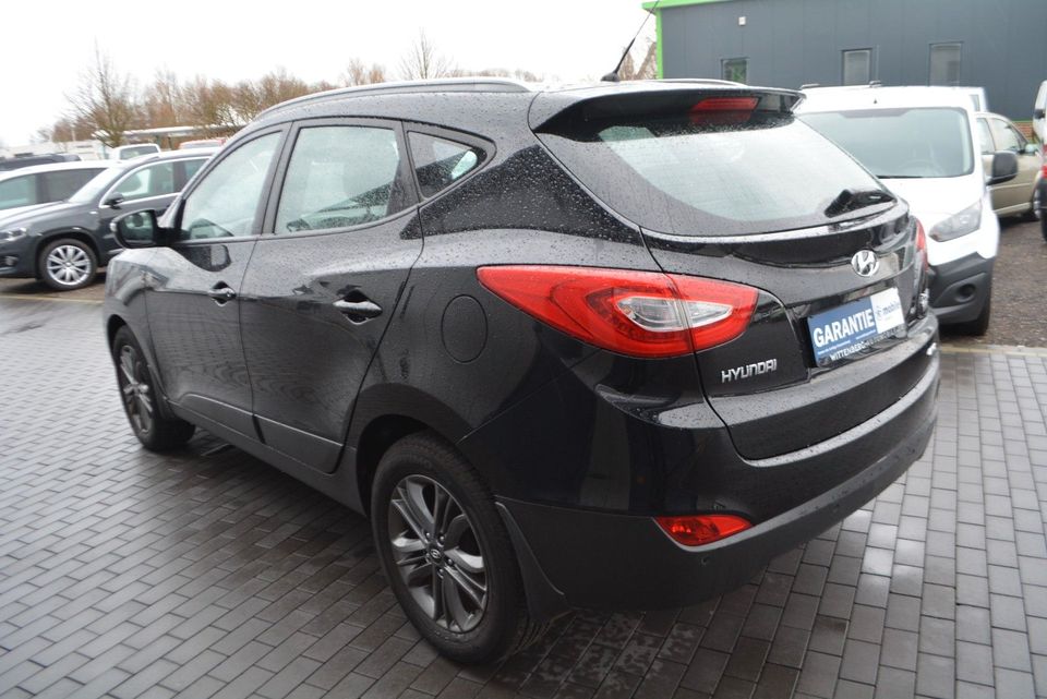 Hyundai ix35 2.0l CRDi Finale Silver Paket 4WD-Garantie in Cuxhaven