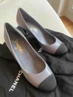 Wonderful Chanel escarpins/pumps light Grey -size 38.5 Frankfurt am Main - Innenstadt Vorschau
