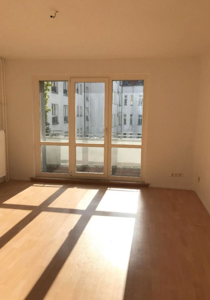 TAUSCH landeseigene sonnige 3 Zimmer Wohnung in FHN gegen Mitte in Berlin