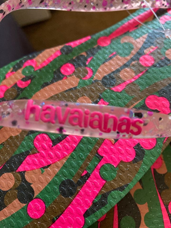 Nagelneue Havaianas in Bad Homburg