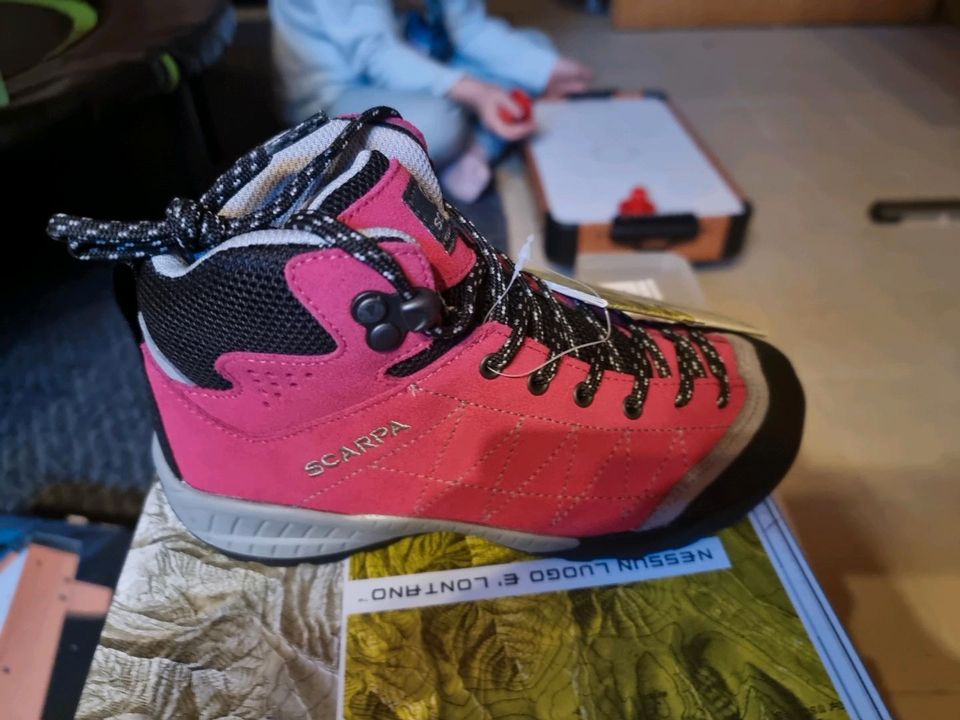 Scarpa  Mädchen Wanderschuhe Gr. 32 pink in Herxheimweyher