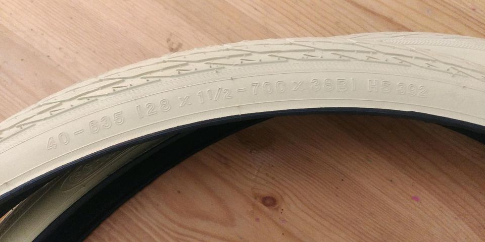 Schwalbe Delta Cruiser Beige 28 zoll fahrrad mantel 2x in Ilsede