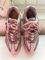 Nike Airmax Größe 41/ rosa Nike Schuhe mit silbernen Glitzer Nordrhein-Westfalen - Neuenkirchen Vorschau