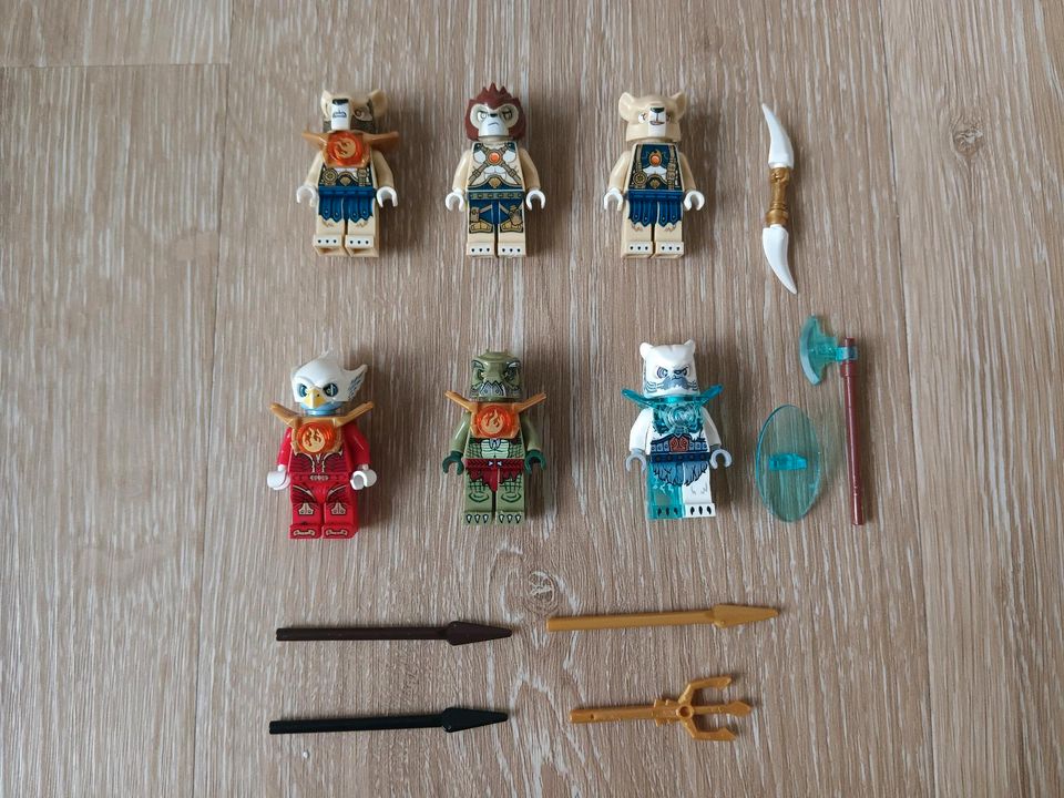 6 Lego Chima Minifiguren in Bergisch Gladbach