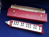 >>> Musikinstr.: "Melodica Piano 27" +Box (dt. Fa. "Hohner")! <<< Dresden - Leuben Vorschau