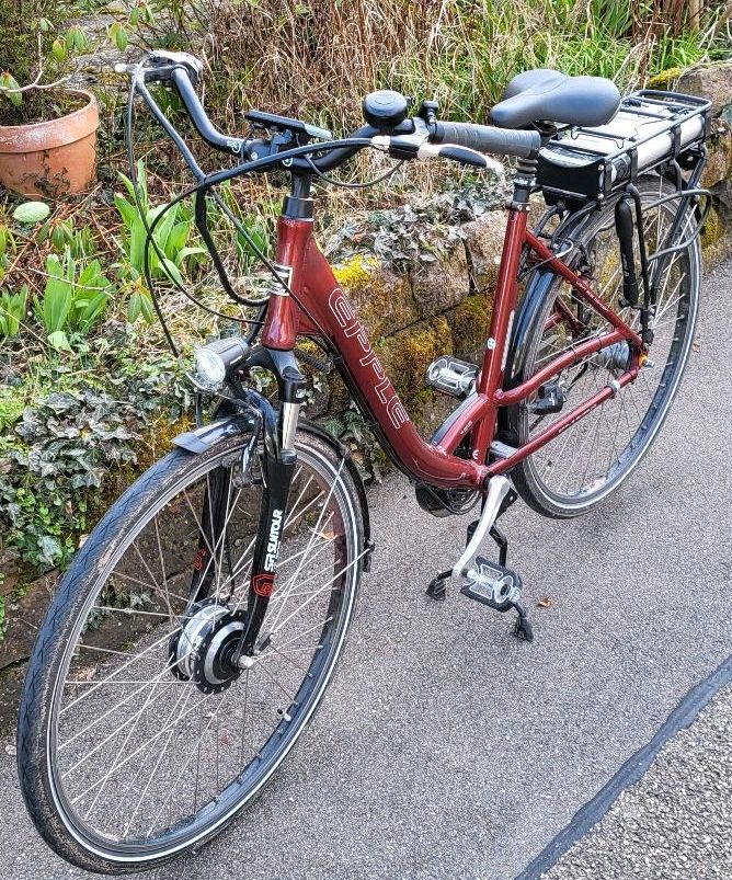 EPPLE VITALITY COMFORT Pedelec E-Bike Fahrrad E-Antrieb Gr. M Rot in Steinheim an der Murr
