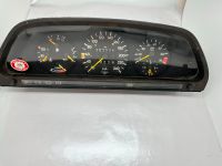 W126 Kombiinstrument Tacho Tachometer 1265425801 Hessen - Pohlheim Vorschau