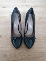 Selten getragene Absatzschuhe Größe 40 Tamaris Hessen - Lahntal Vorschau