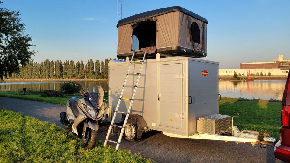 Cultmobil Bike Camper  Kofferanhänger + Hardcover Dachzelt in Syke