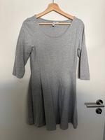 Graues Kleid Nordrhein-Westfalen - Greven Vorschau