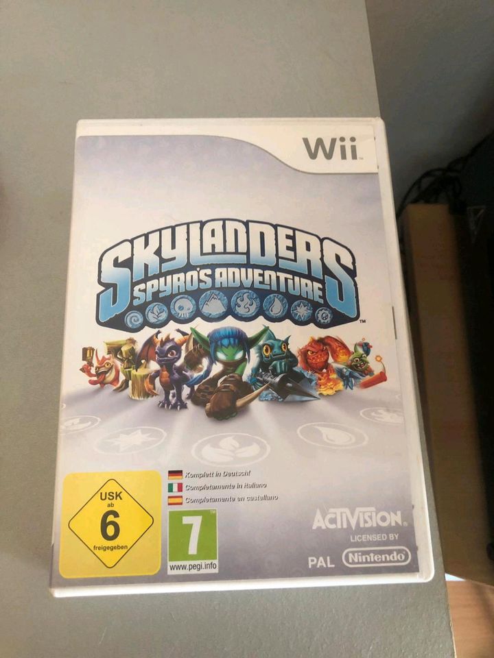 Skylanders Figuren und Wii Spiele in Cloppenburg