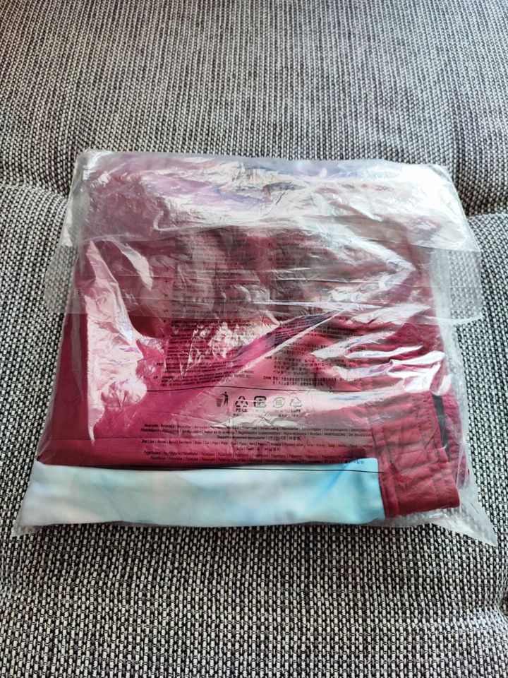 Adidas Tiro Off Pant Jogging Hose Größe XL Rot NEU mit Etikett in Nienburg (Saale)