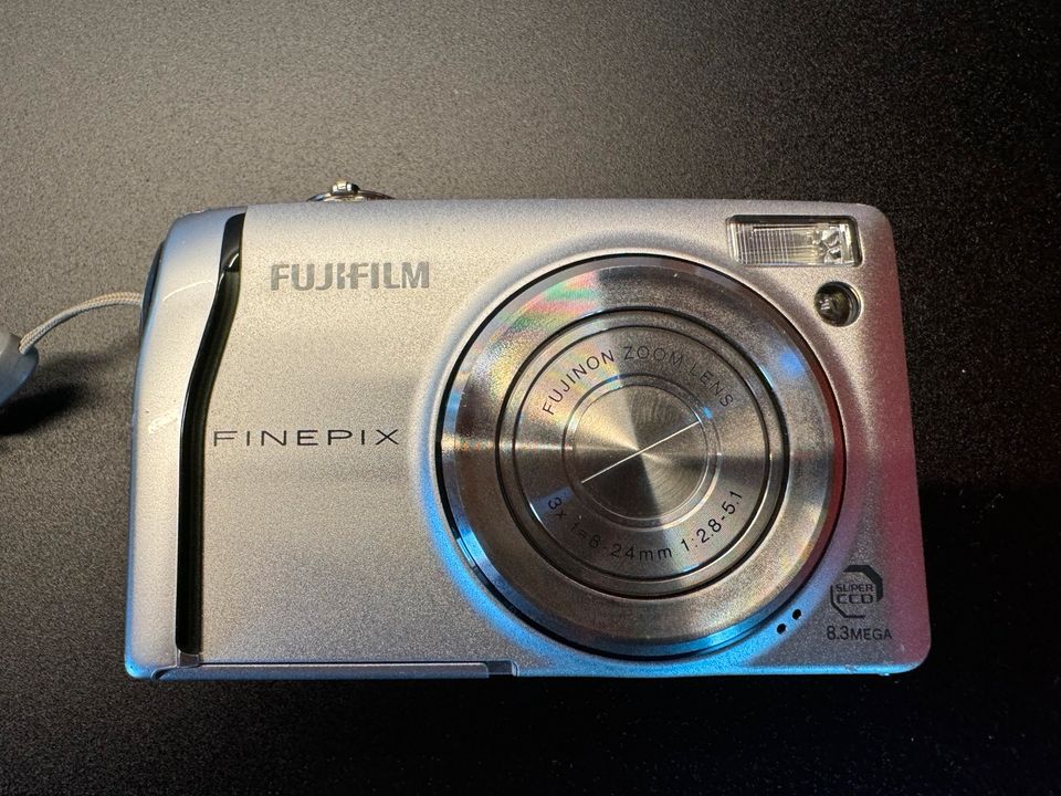 Finepix Kamera in Kirchdorf a.d.Amper
