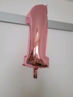 Luftballon Geburtstag rosa Eins 1 altrosa mit Anhänger Clip Nordrhein-Westfalen - Kamp-Lintfort Vorschau