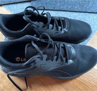 Neue ungetragene Reebok Sport/Turnschuhe/Sneaker Größe 45,5 Hessen - Hüttenberg Vorschau