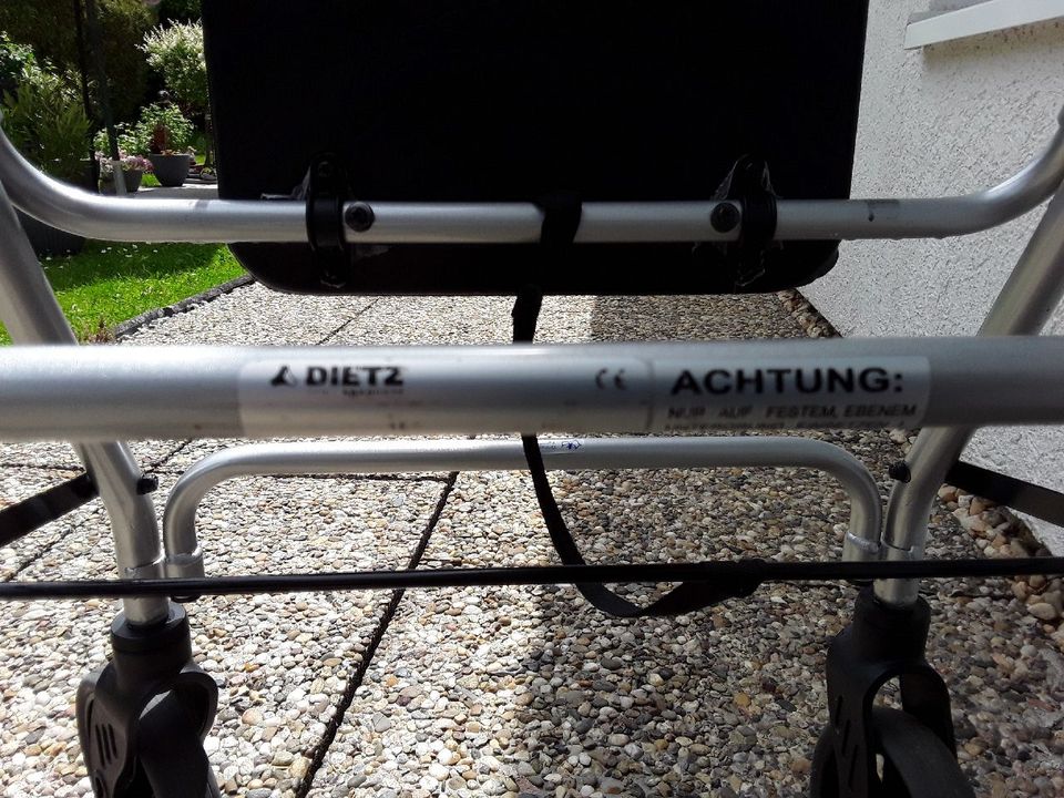 Dietz Rollator 120Kg belastbar in Marienfels