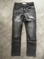 Levi's 512 Jeans Hose 140 10A grau Slim Taper neuwertig (4) Hessen - Ebsdorfergrund Vorschau