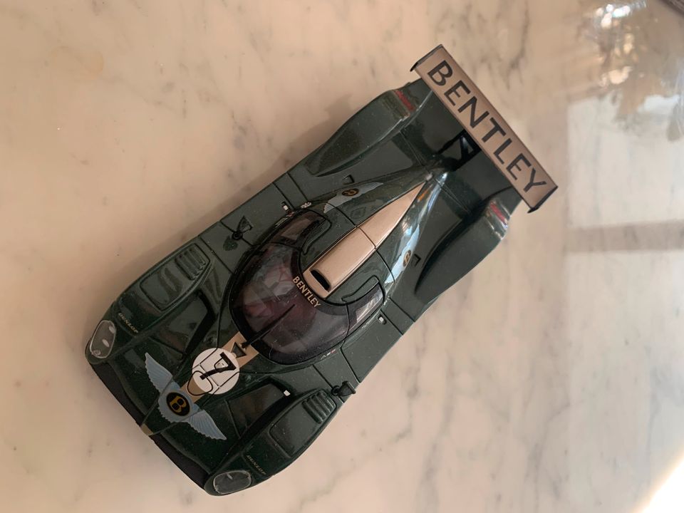 Carrera Evolution Bentley LeMans Slotcar in Harsewinkel - Greffen