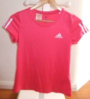 Pinkfarbenes T-Shirt von adidas in Gr. 152 Frankfurt am Main - Bergen-Enkheim Vorschau