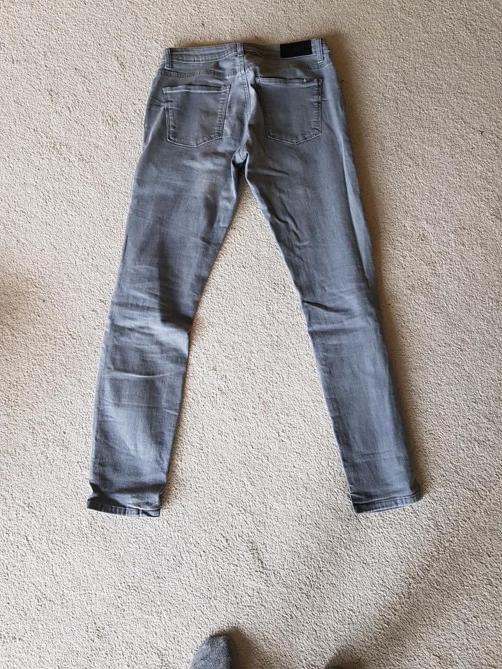 Esprit Skinny Jeans W29 L32 in Klipphausen