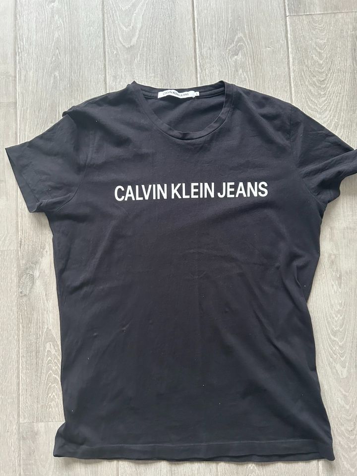 Calvin Klein Jeans L schwarz in Leverkusen