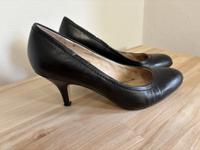 Klassische Pumps Buffalo schwarz Gr. 38 Leipzig - Probstheida Vorschau