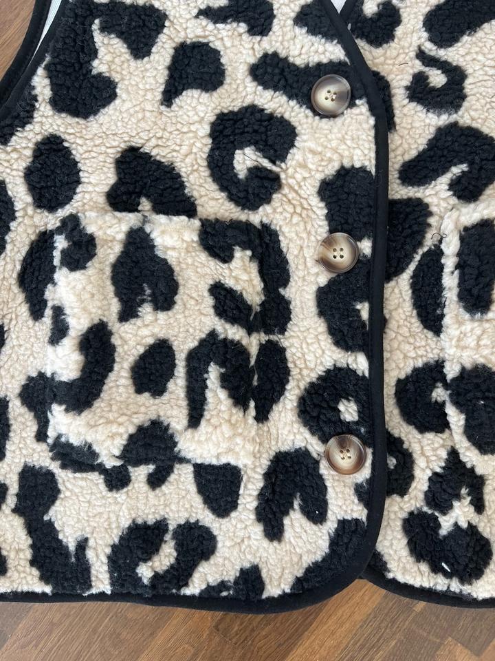 Leoweste Weste Jacke Plüschweste Teddyweste Leo Leopard in München