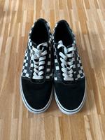 Vans Old Skool Checkerboard - sehr guter Zustand München - Ramersdorf-Perlach Vorschau