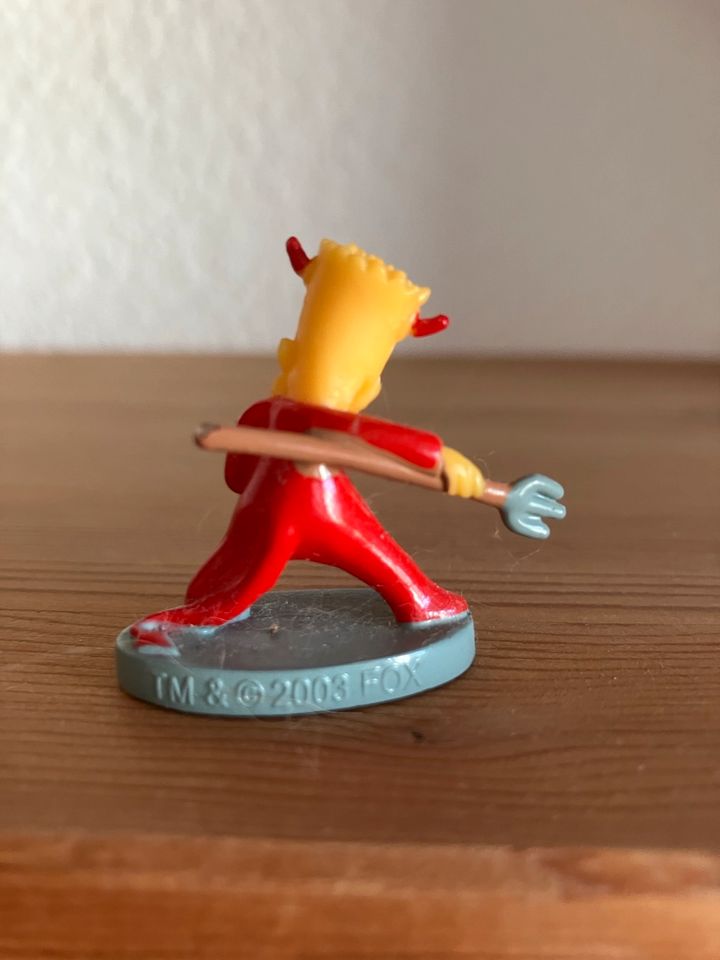 Simpsons-Figuren aus dem Ü-Ei in Neukloster