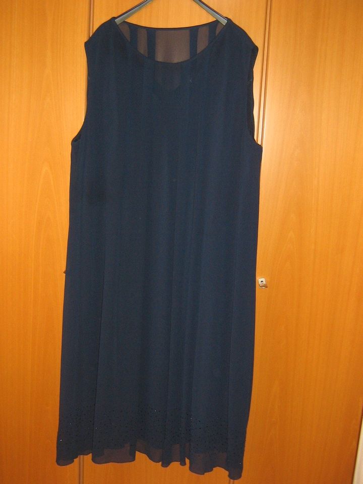 langes dunkelblaues Kleid, Abendkleid, Gr. 56, von Sheego in Stein