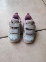 Mädchen Schuhe Nike Elefanten Zara Bären Schule usw in 21-25 Nordrhein-Westfalen - Niederkrüchten Vorschau