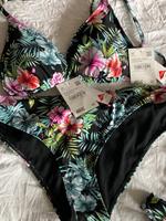 Bikini Gr. 42 NEU Niedersachsen - Sehnde Vorschau