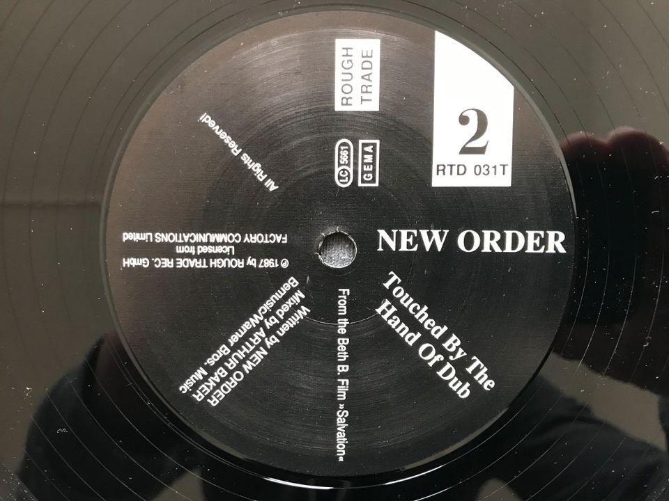 New Order - Touched by the hand of god (12" Maxi Single) in Hameln