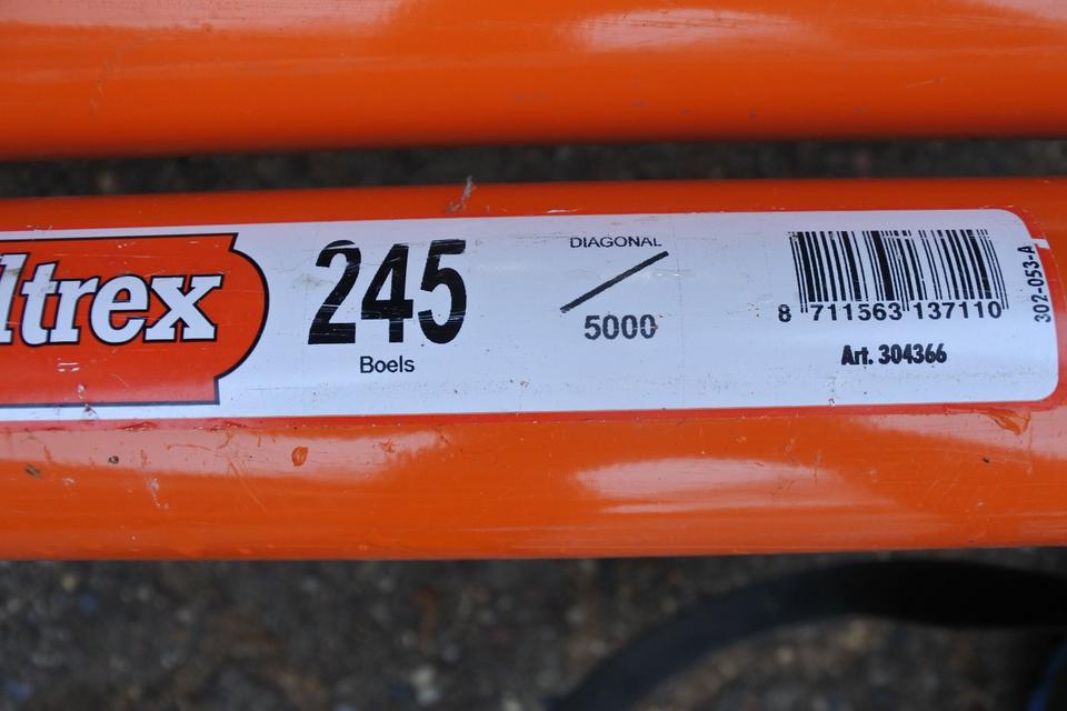 Altrex Diagonalverstrebung für 245 cm Rollgerüst , Fahrgerüst in Ratekau