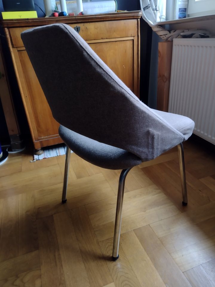 2x Stühle, sehr bequem, 70er Design, ähnl. "Eero Saarinen Knoll" in Freiburg im Breisgau