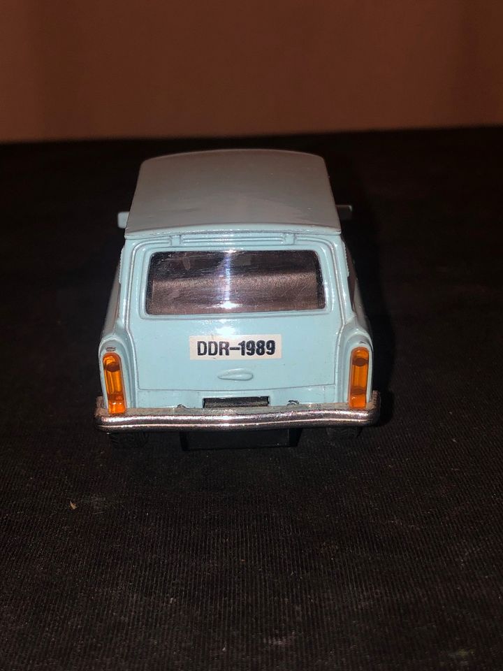 Trabant 601 Kombi Universal hellblau 1:38 in Neuss