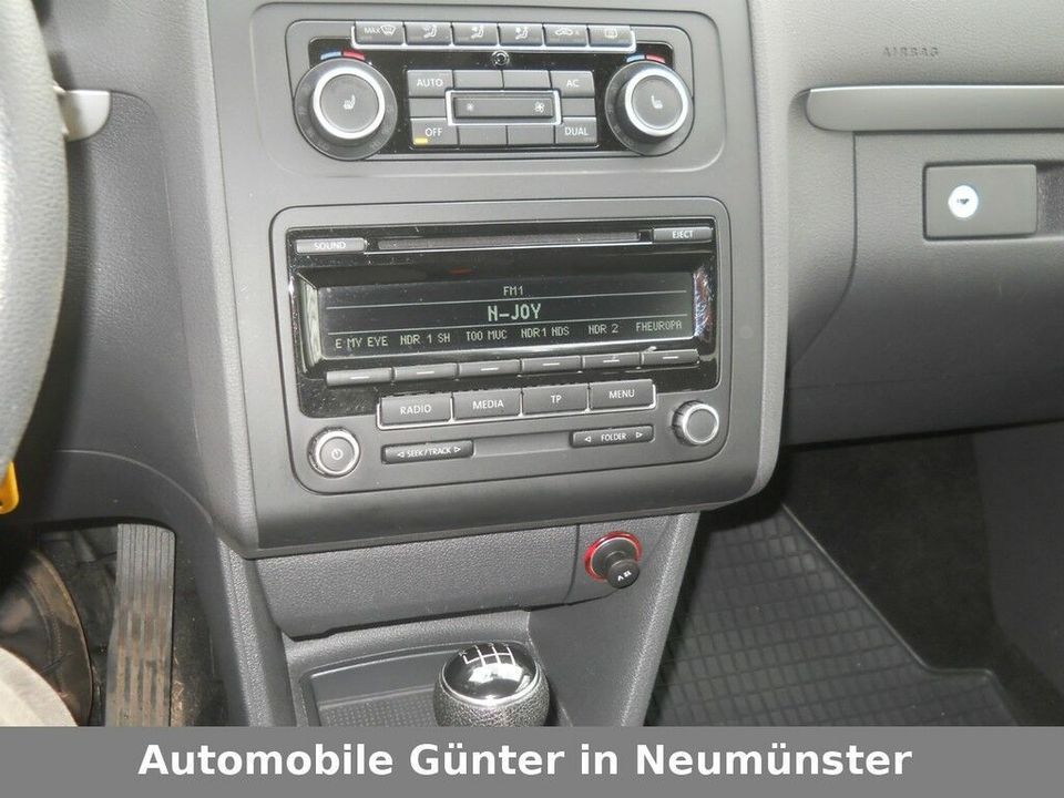 Volkswagen Touran 1.6 TDI DPF Trendline in Neumünster