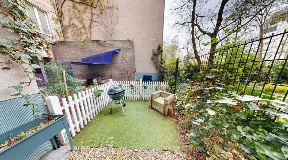 Edle Maisonette Wohnung über 3 Stockwerke mit Garten & Terrasse - nur 120 m bis zum Kurfürstendamm in Berlin